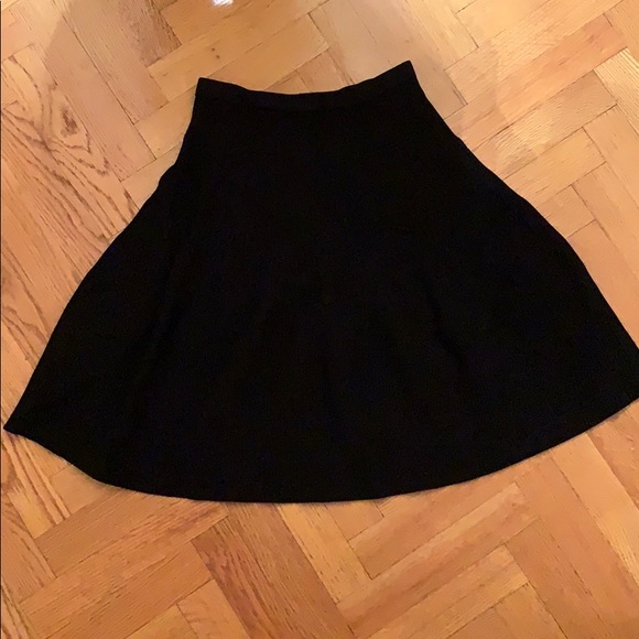 Long skirt - Picture 2 of 2